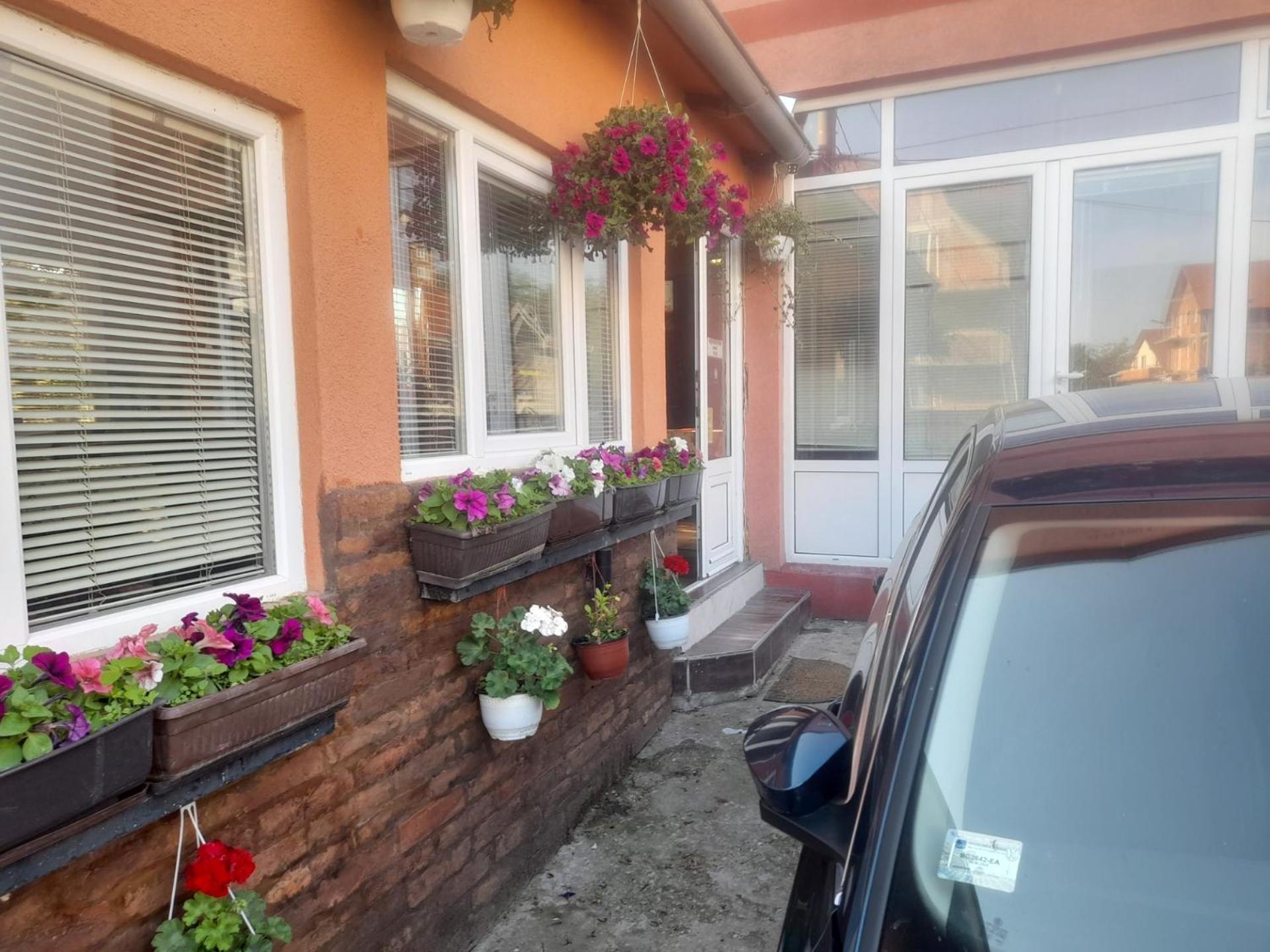 Guest House Mirijevski Konak เบลเกรด ภายนอก รูปภาพ